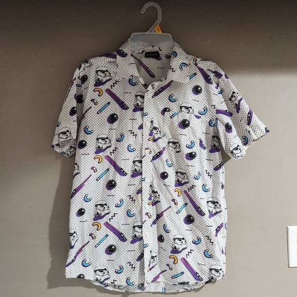 Star Wars Shirt Mens Short Sleeve Sz S Button Down Retro Style Storm Troopers - Picture 1 of 4